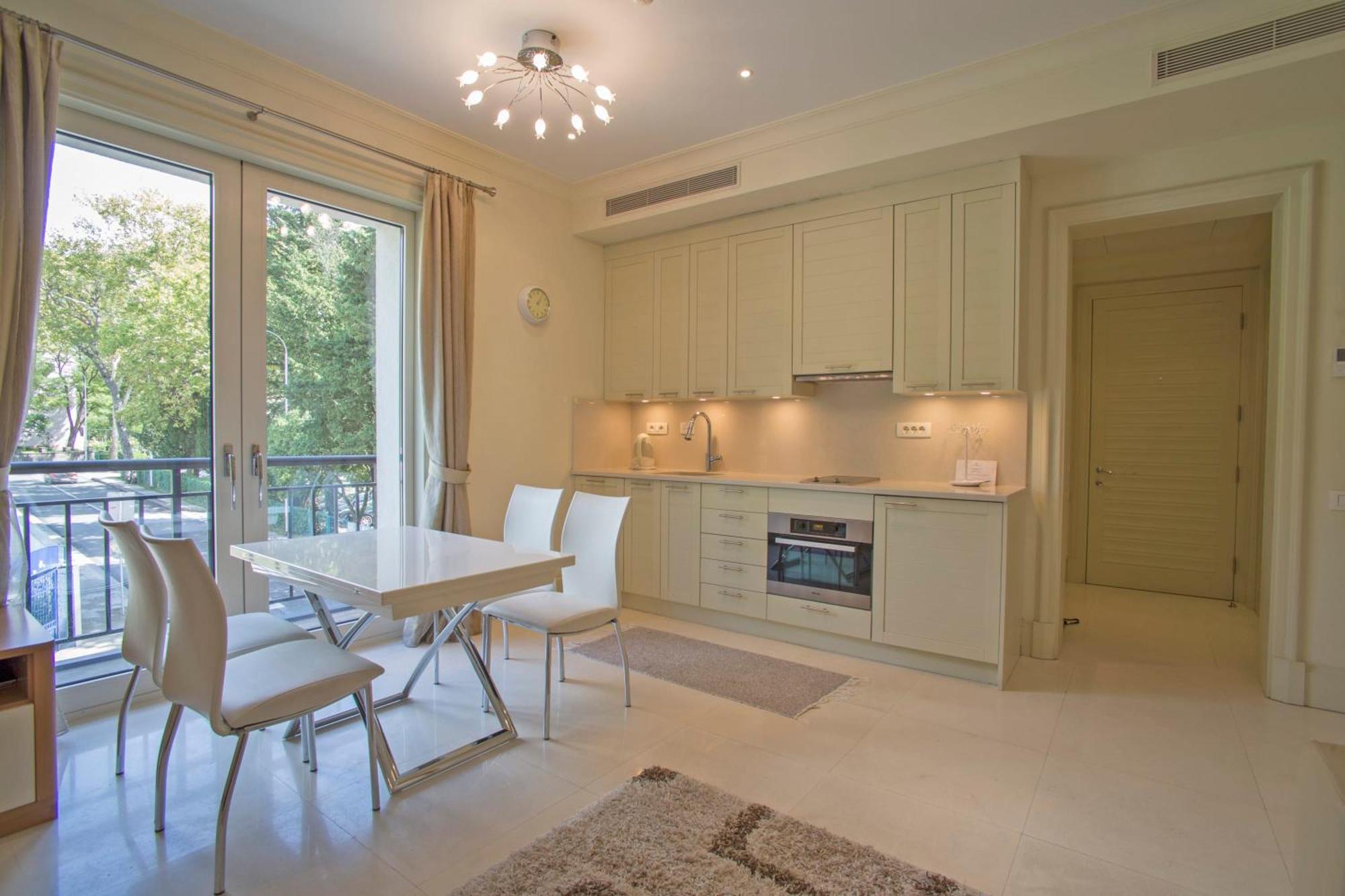 Porto Montenegro Zeta 102 - Cozy Studio Tivat Exterior foto