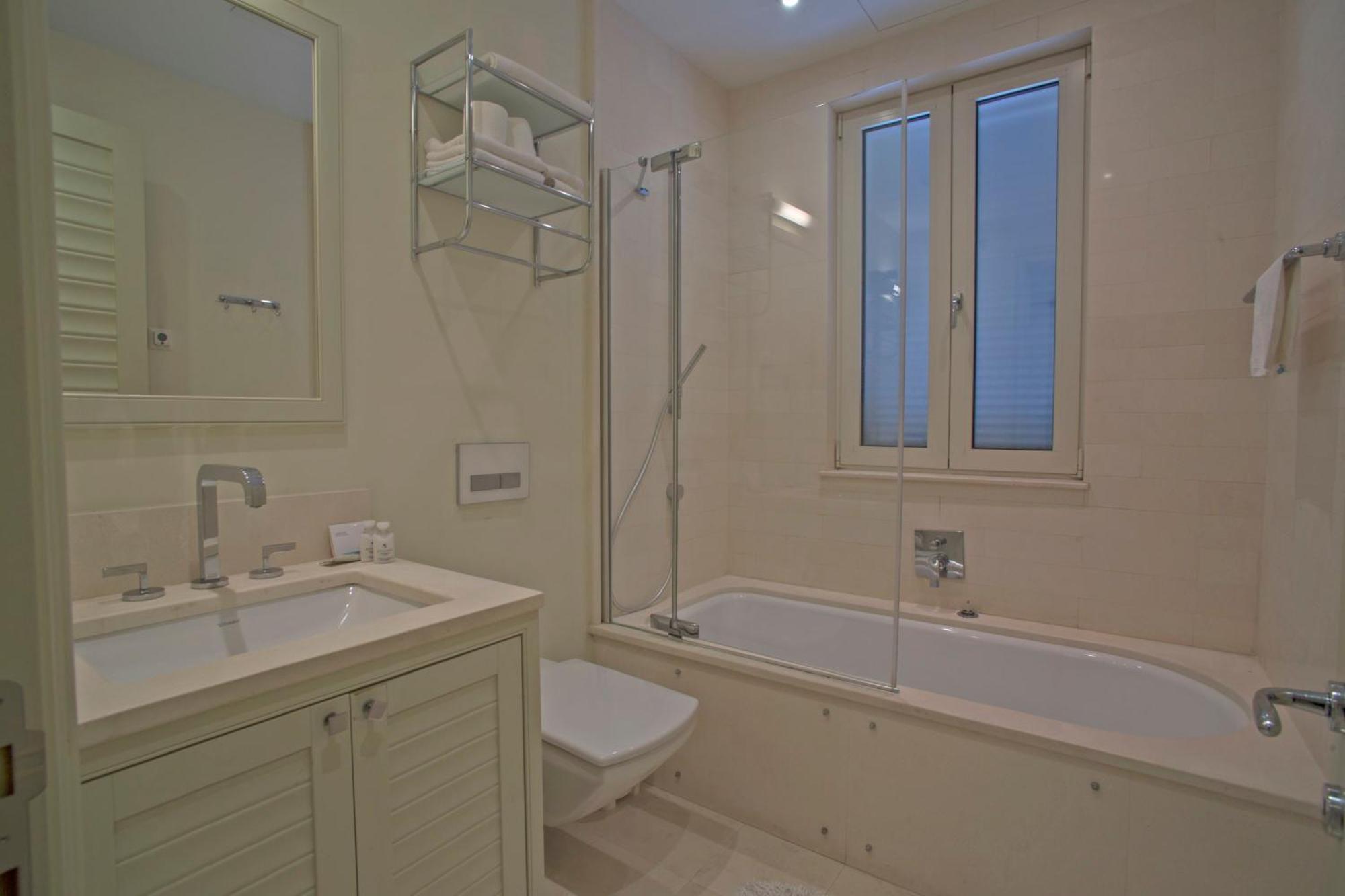 Porto Montenegro Zeta 102 - Cozy Studio Tivat Exterior foto